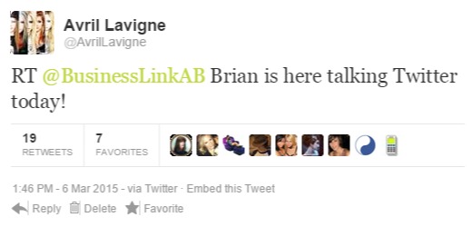 Avril Tweet