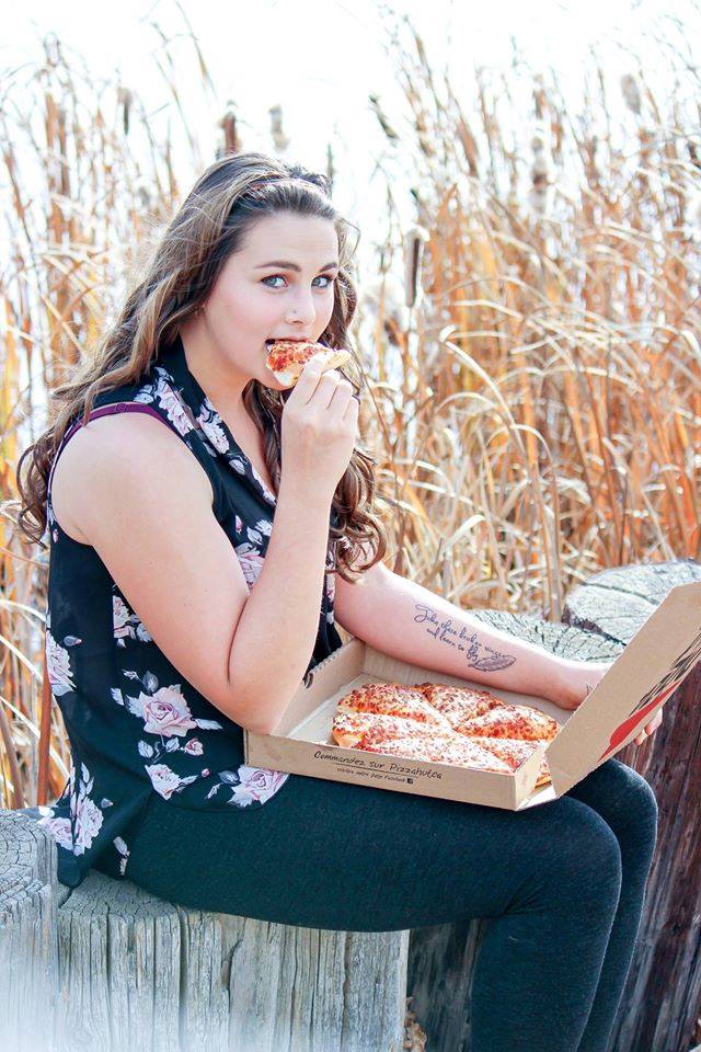 Viral Pizza Photoshoot